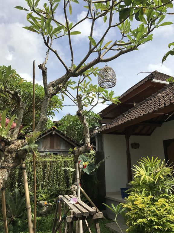 Dimuwa Ubud Esterno foto