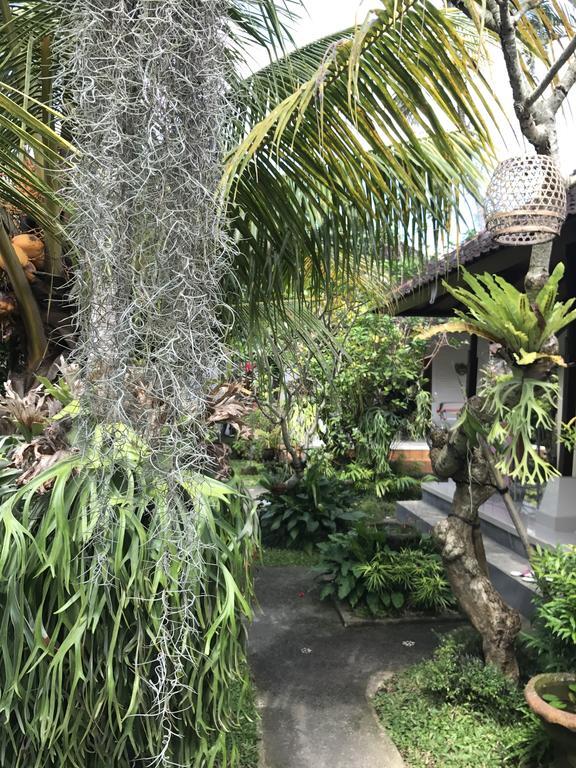 Dimuwa Ubud Esterno foto